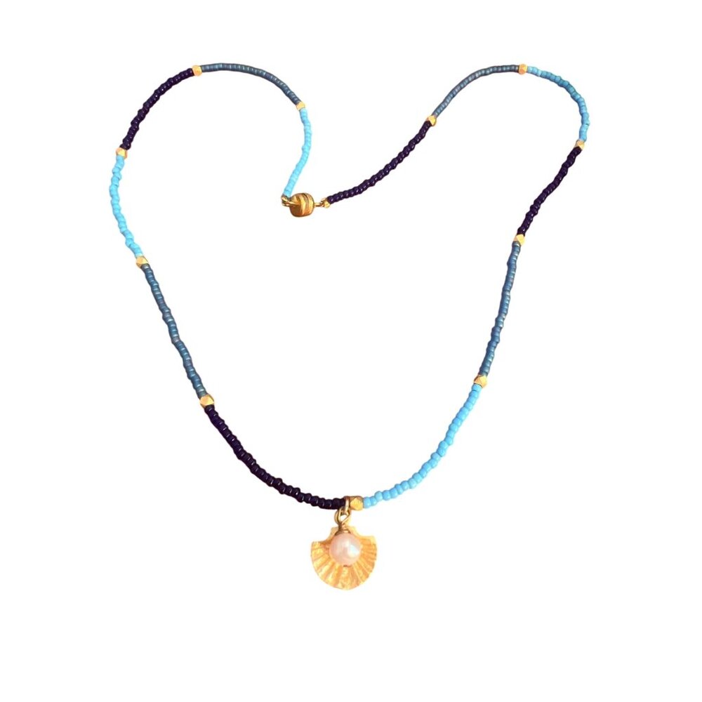 Vintage Glass Bead Necklace Gold Tone Shell Pendant Pearl Blue Beach Vacation 18